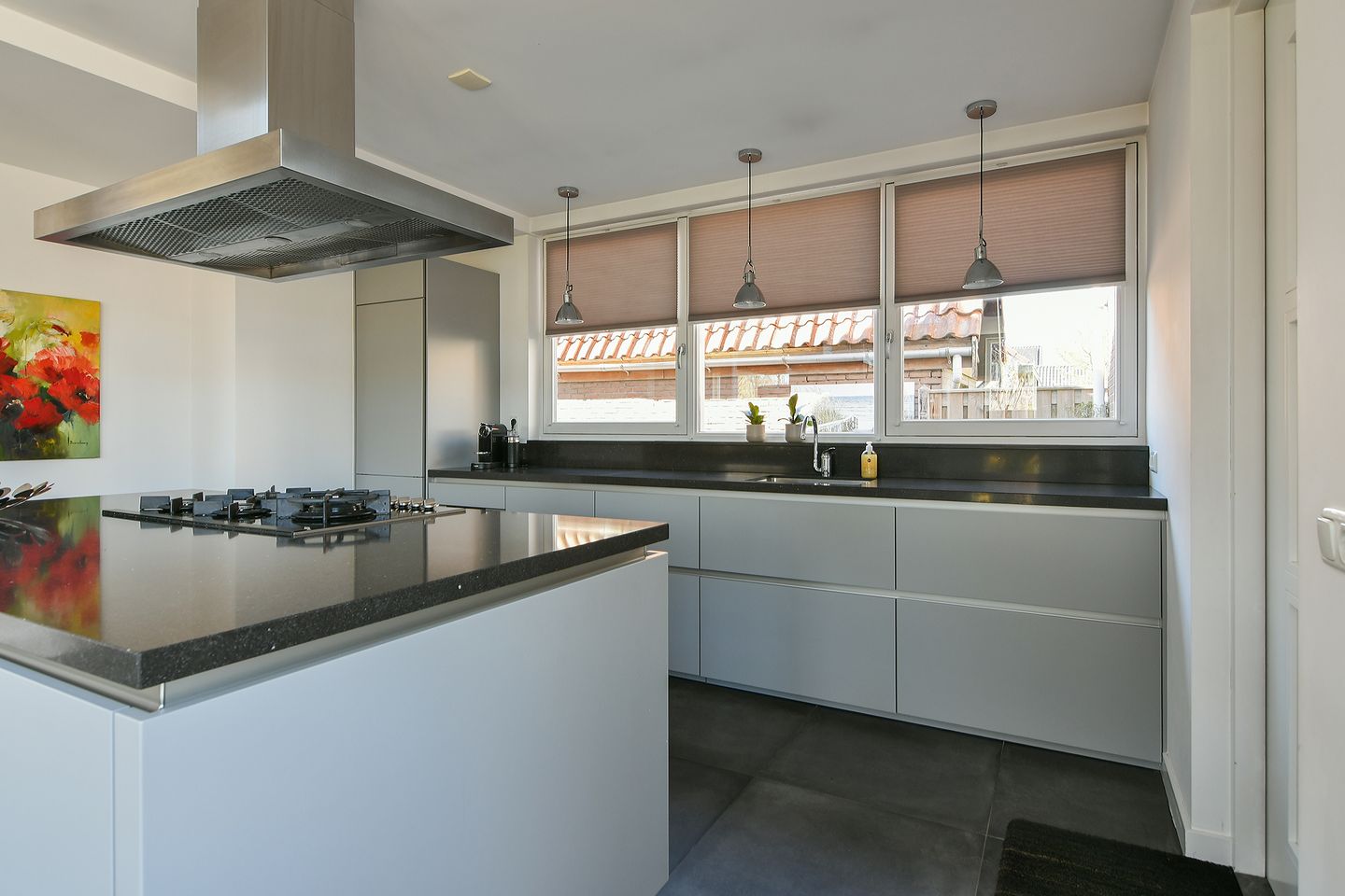 Photo 14 of Kruisweg 1131