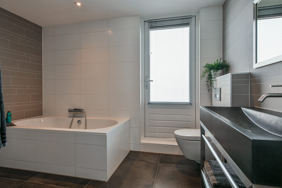 Photo 28 of Kruisweg 1131