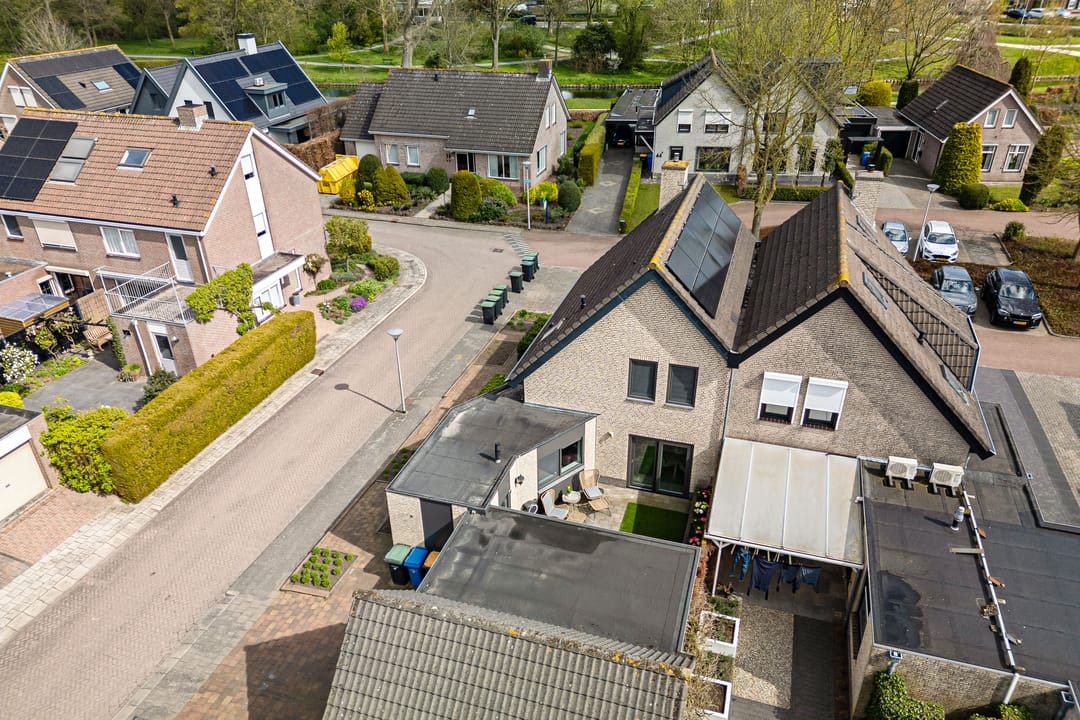 Foto 8 van Lisdodde 28