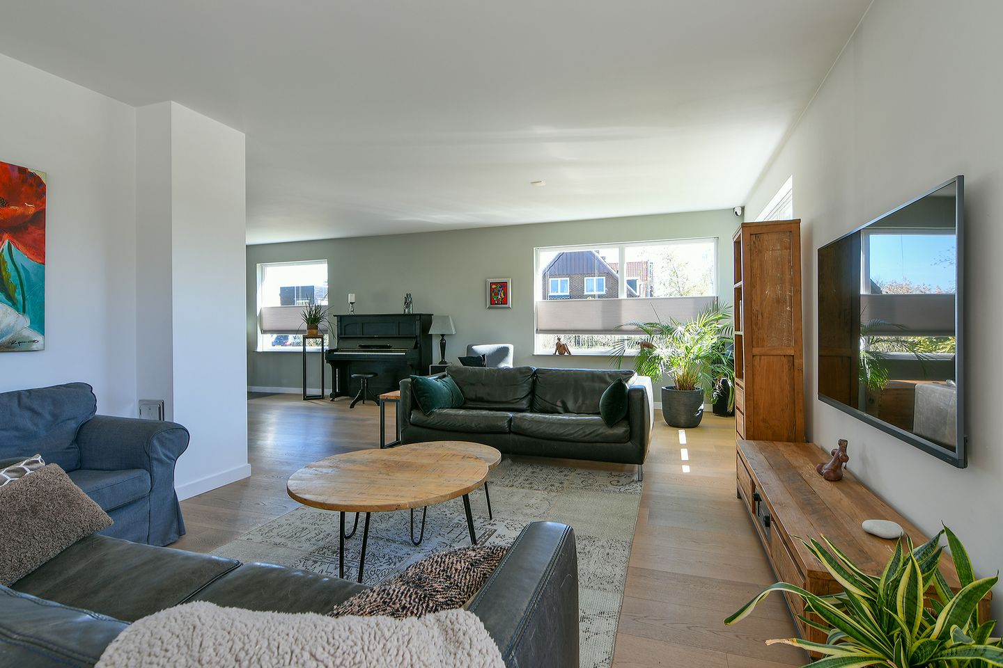 Photo 10 of Kruisweg 1131