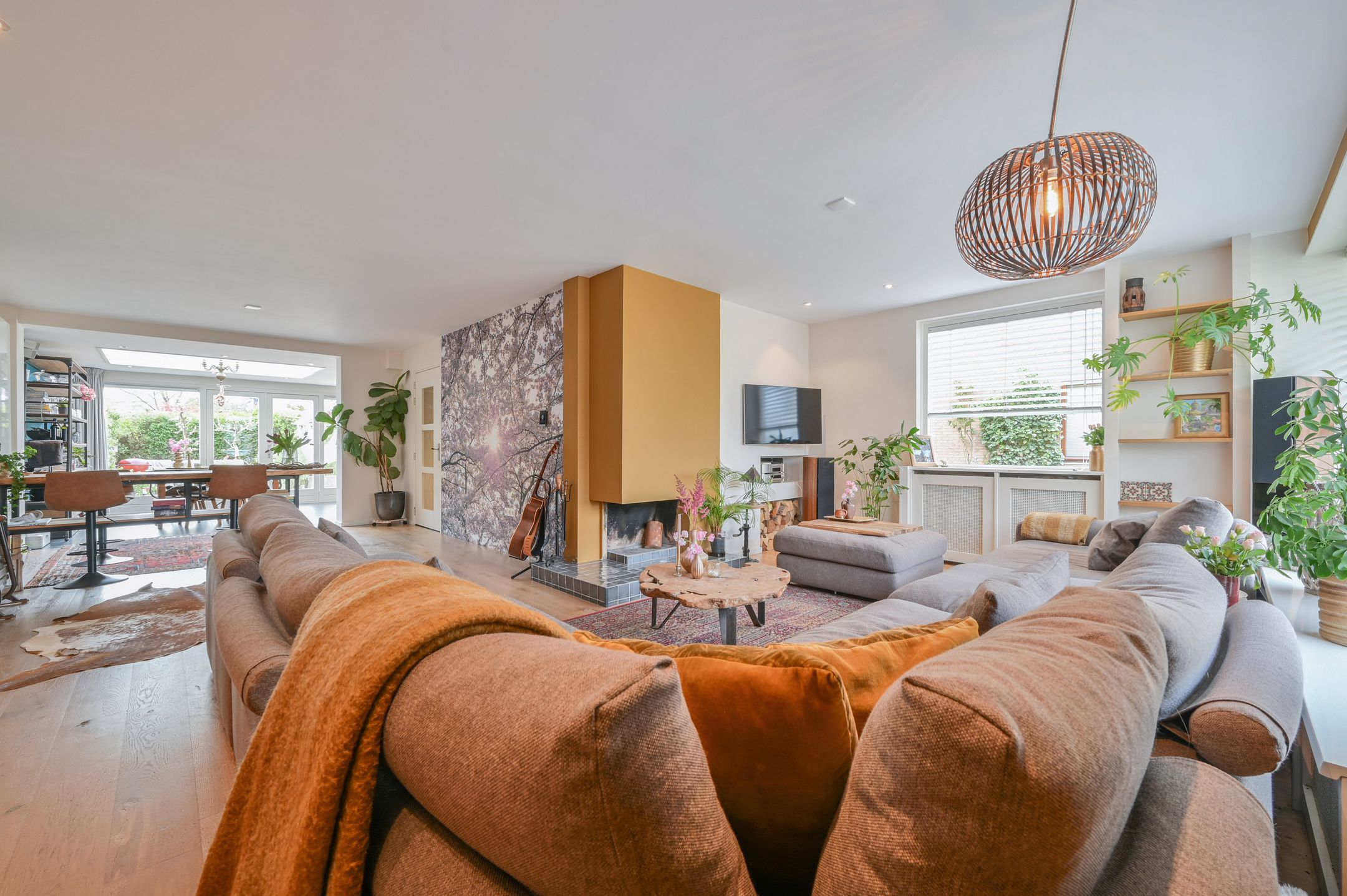 Foto 6 van Rozenobel 25