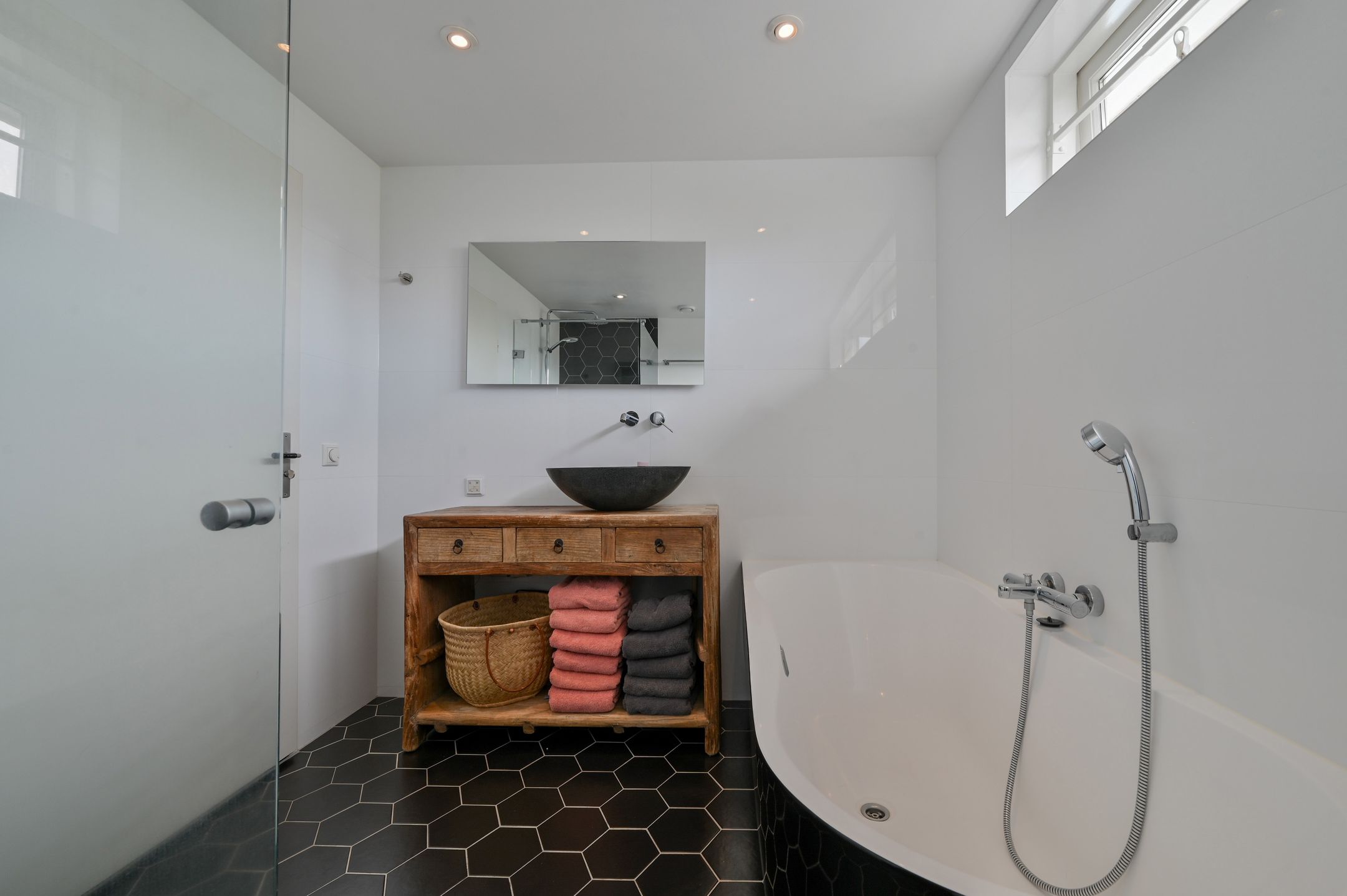 Foto 30 van Rozenobel 25