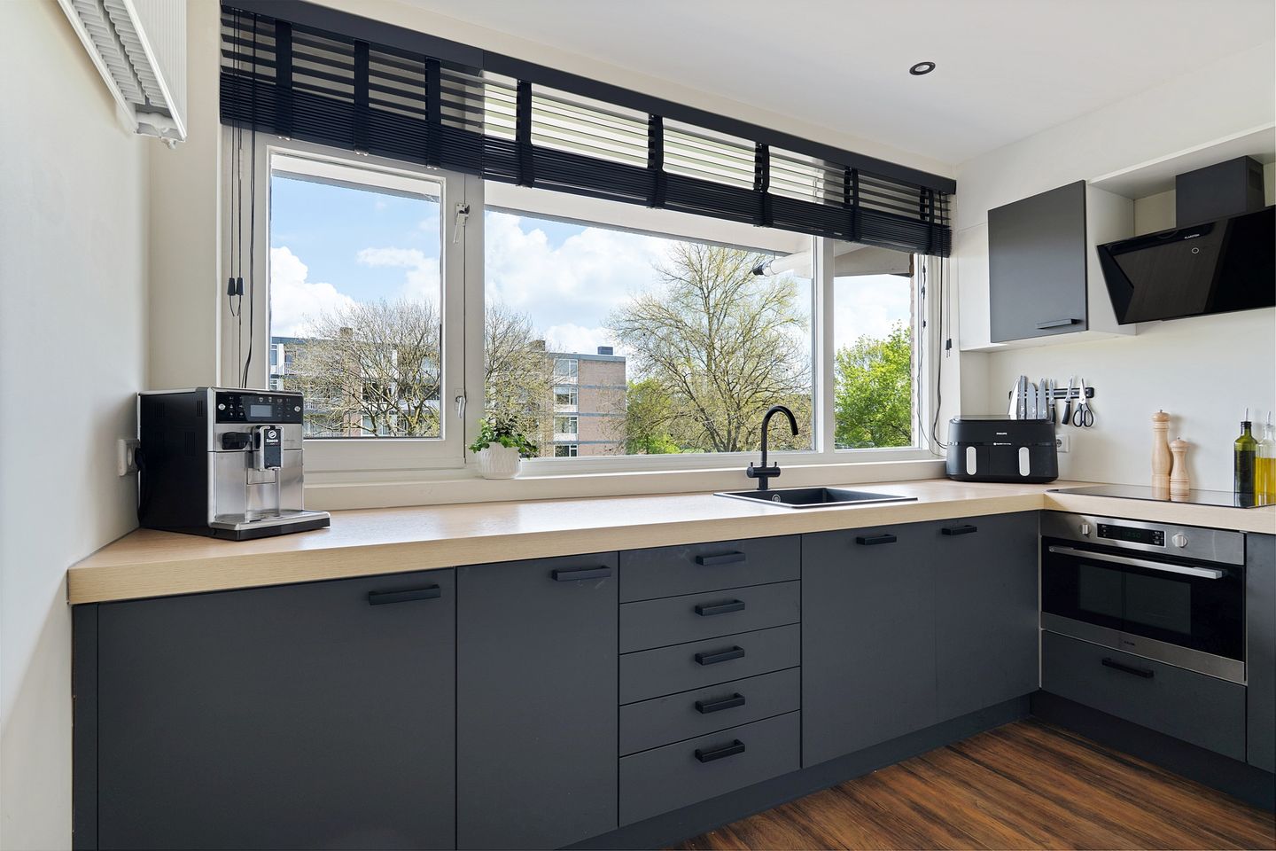 Foto 4 van Johan van de Veldestraat 99