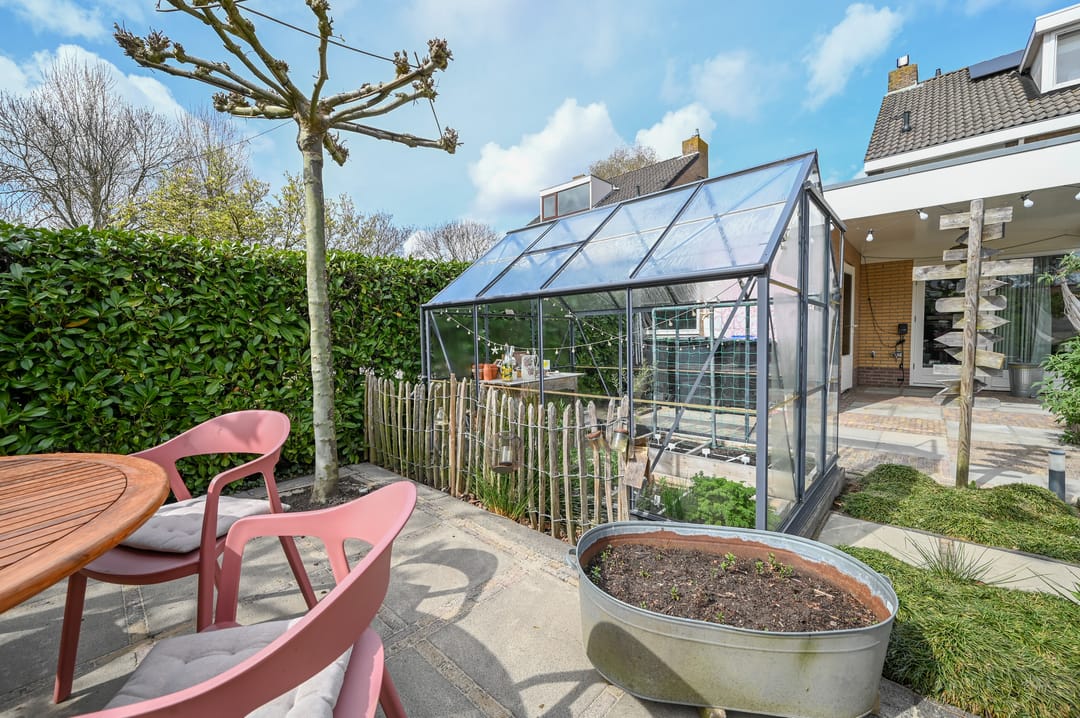 Foto 16 van Rozenobel 25