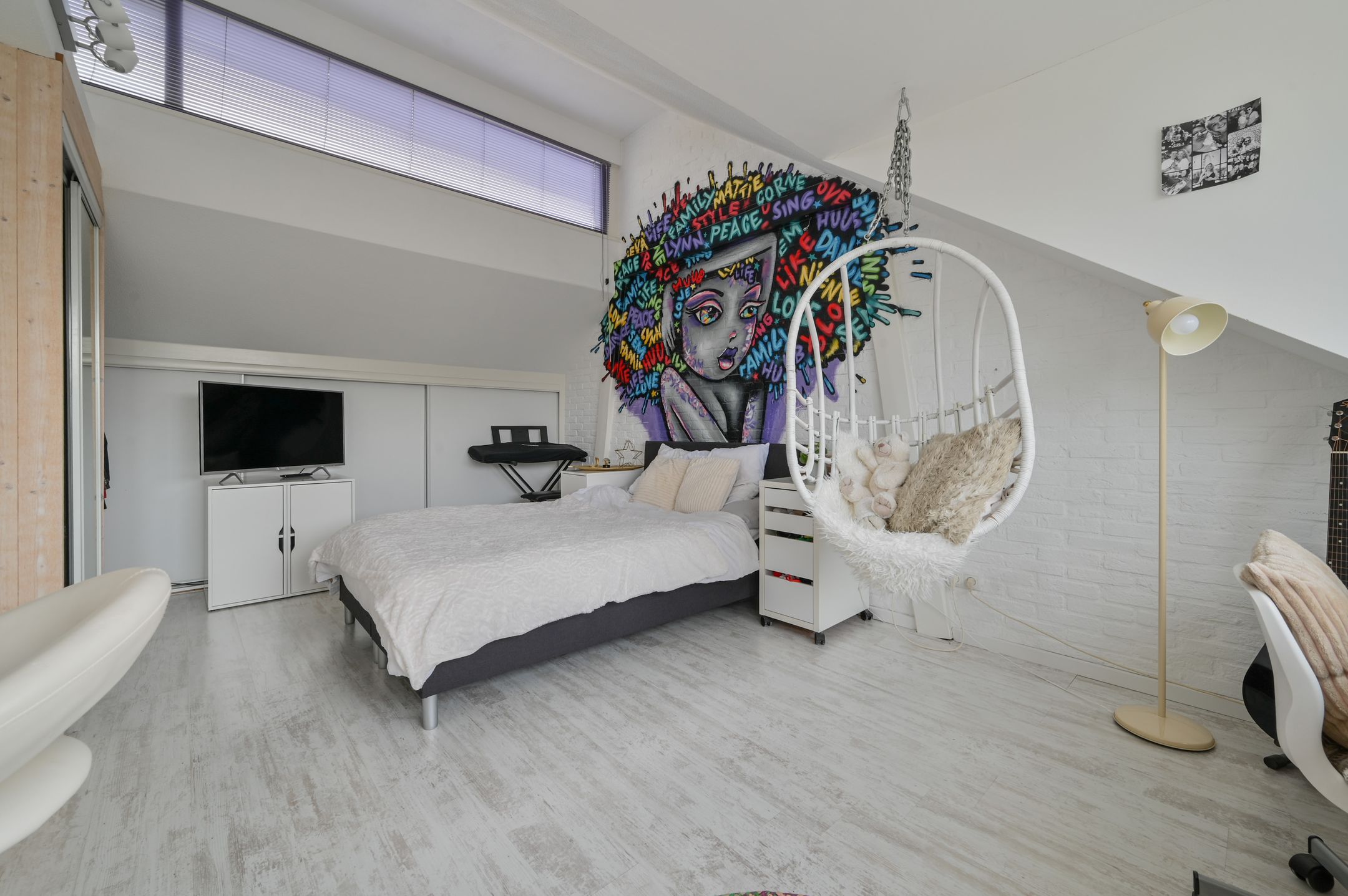 Foto 33 van Rozenobel 25