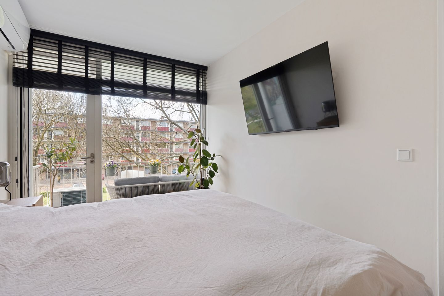 Foto 35 van Johan van de Veldestraat 99