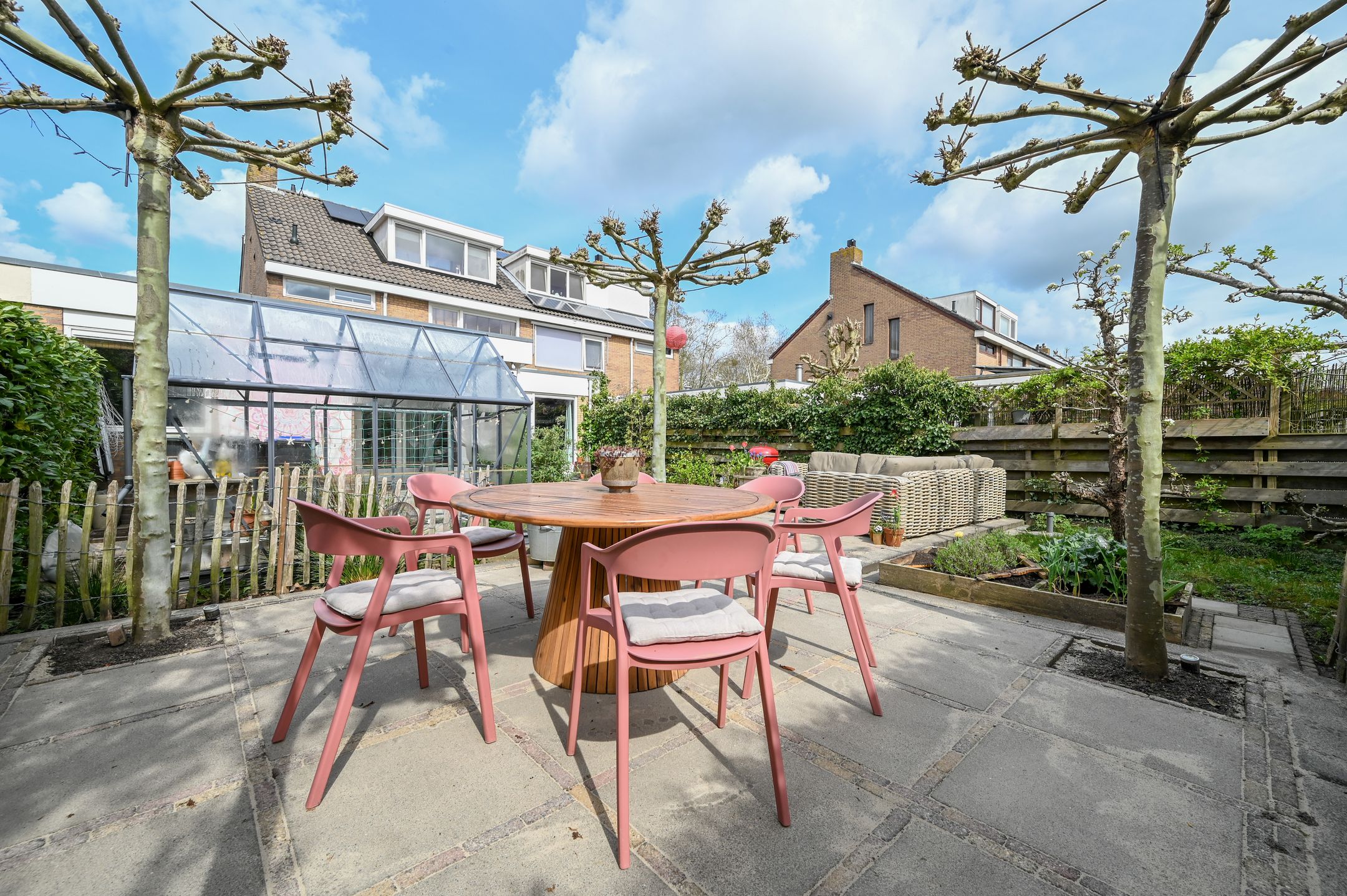 Foto 15 van Rozenobel 25