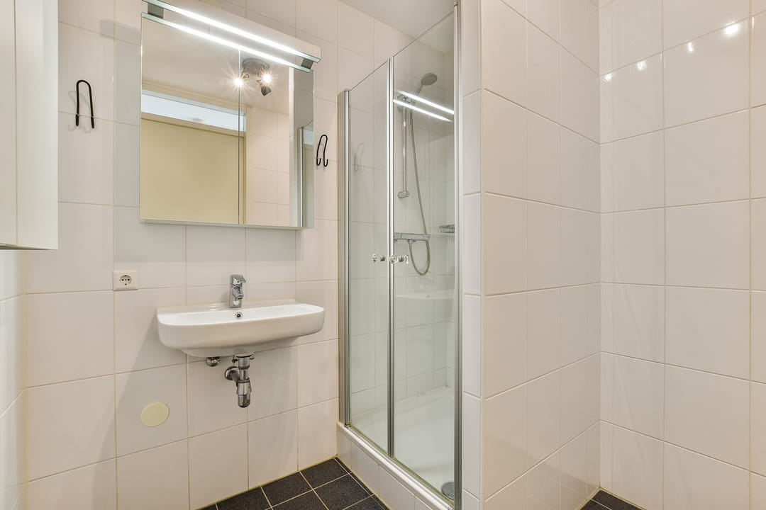 Photo 13 of Zwanebloemweg 37