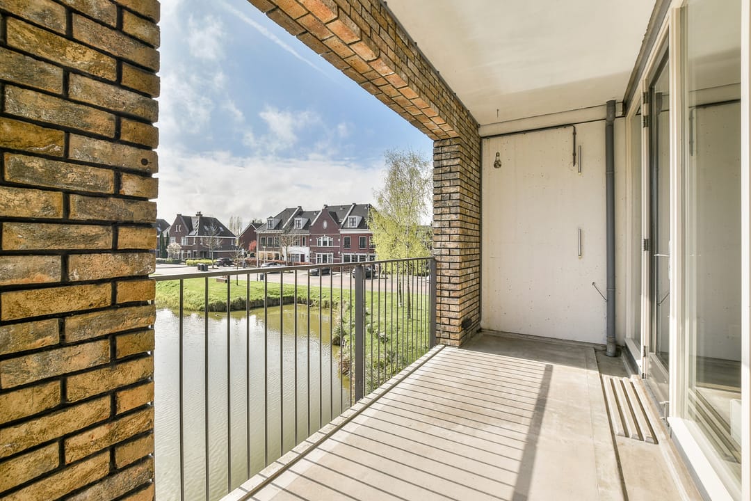 Photo 16 of Zwanebloemweg 37