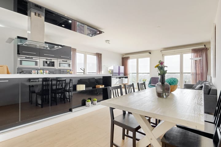 Appartement te koop: Teakhout 40, Zaandam