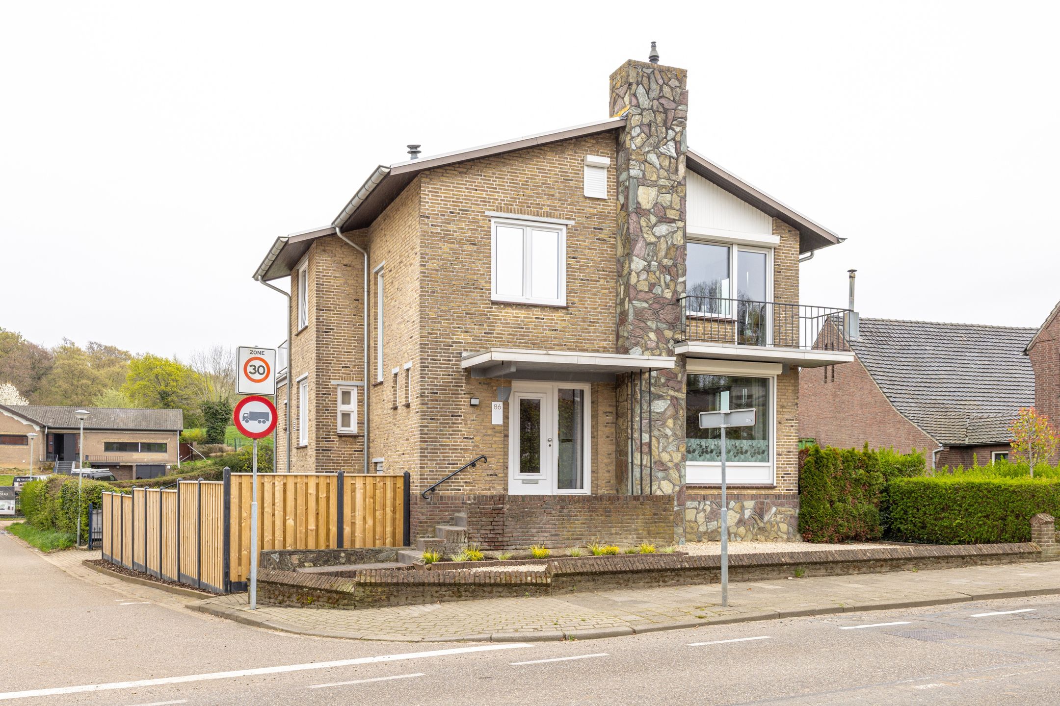 Dorpstraat 86 