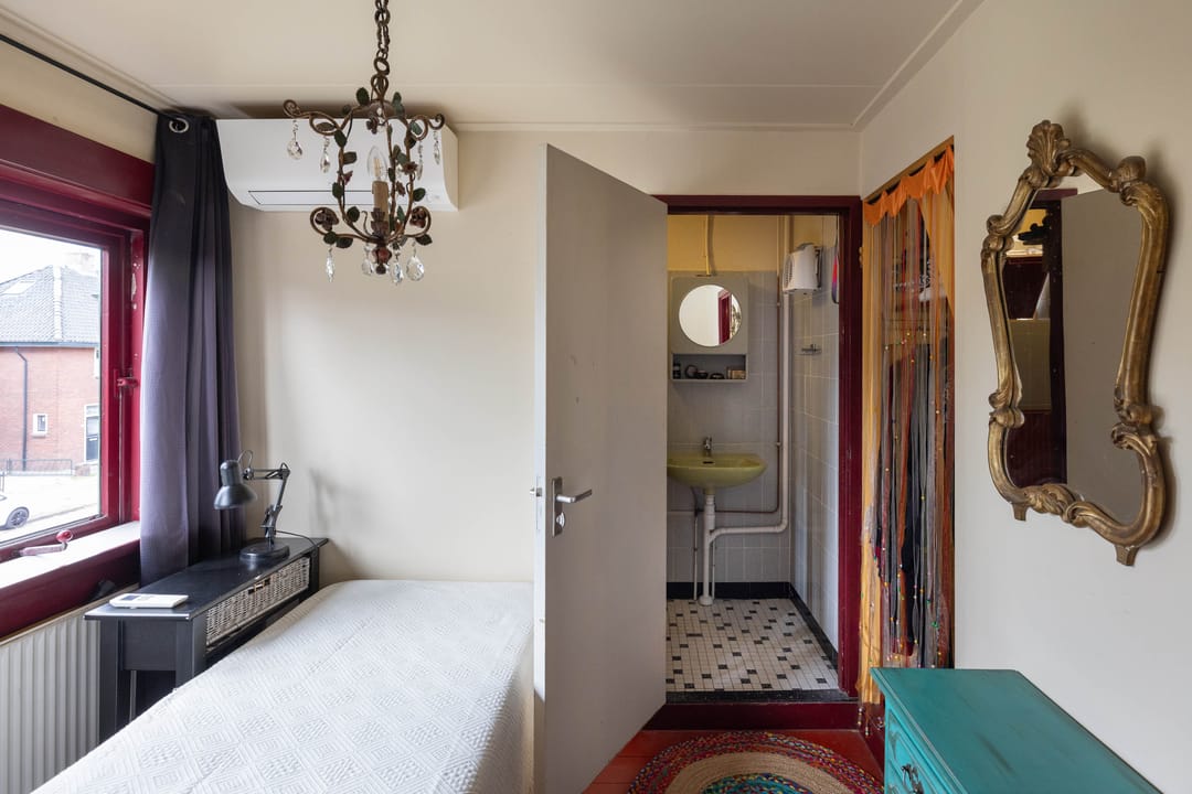 Foto 16 van Twekkelerweg 201