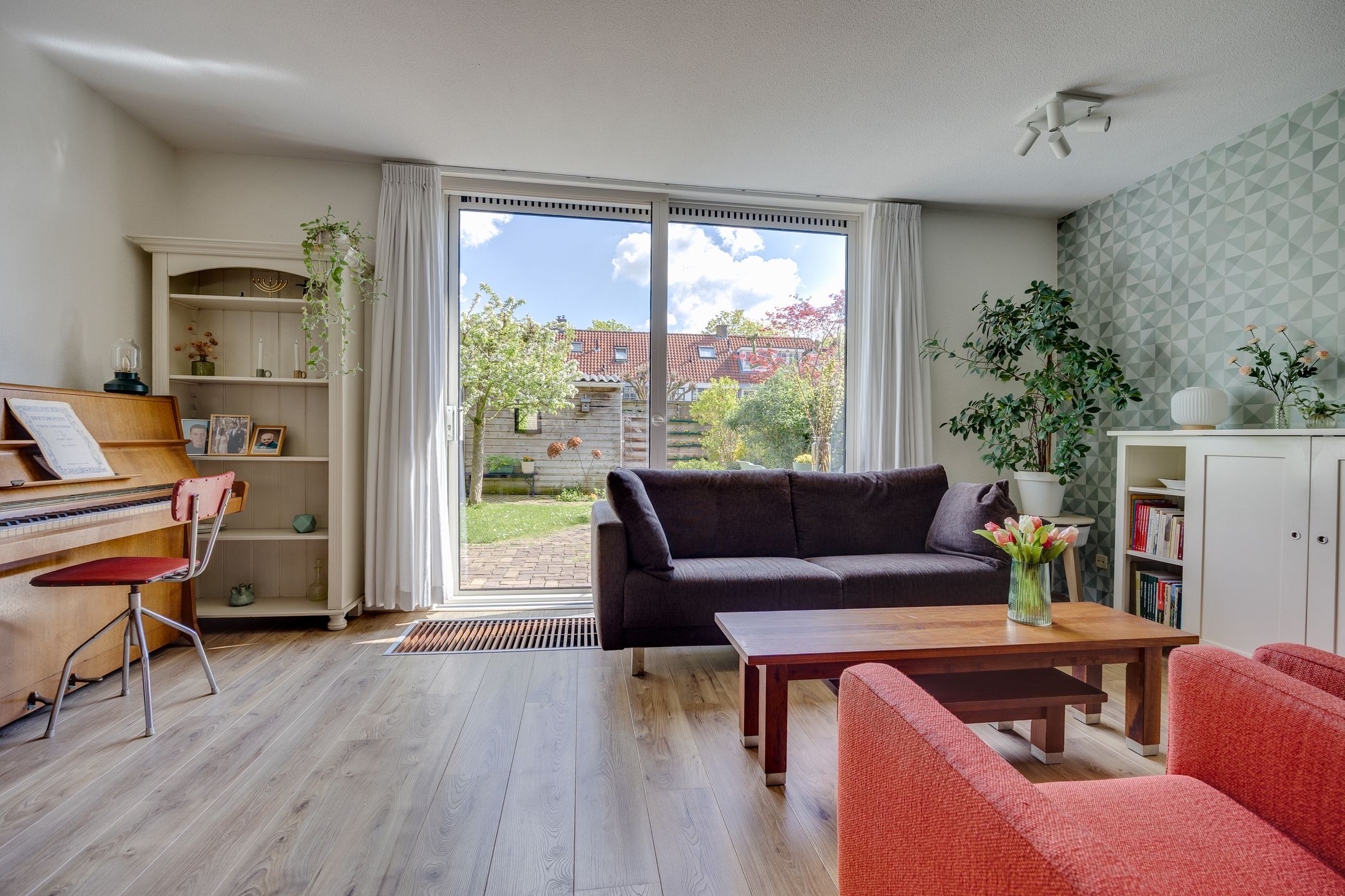 Foto 15 van Zenderstraat 63