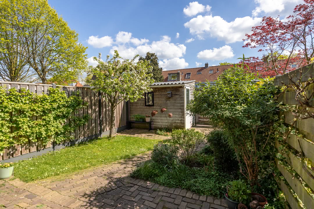 Foto 17 van Zenderstraat 63