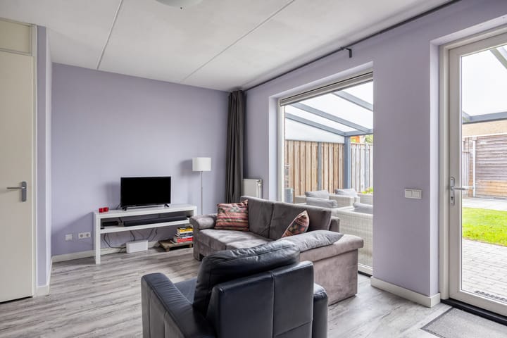 Photo 5 of Poolsestraat 7