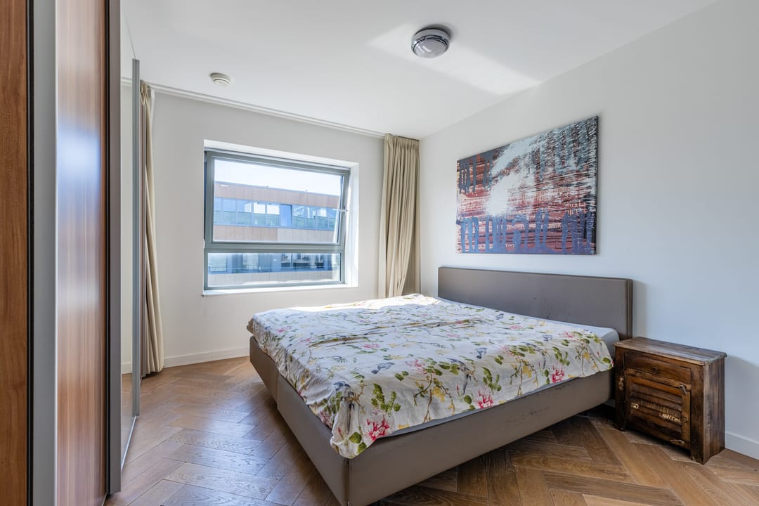 Luxury 3-Level Apartment on Oosterdokseiland with Perpetual Leasehold Paid Off — 26