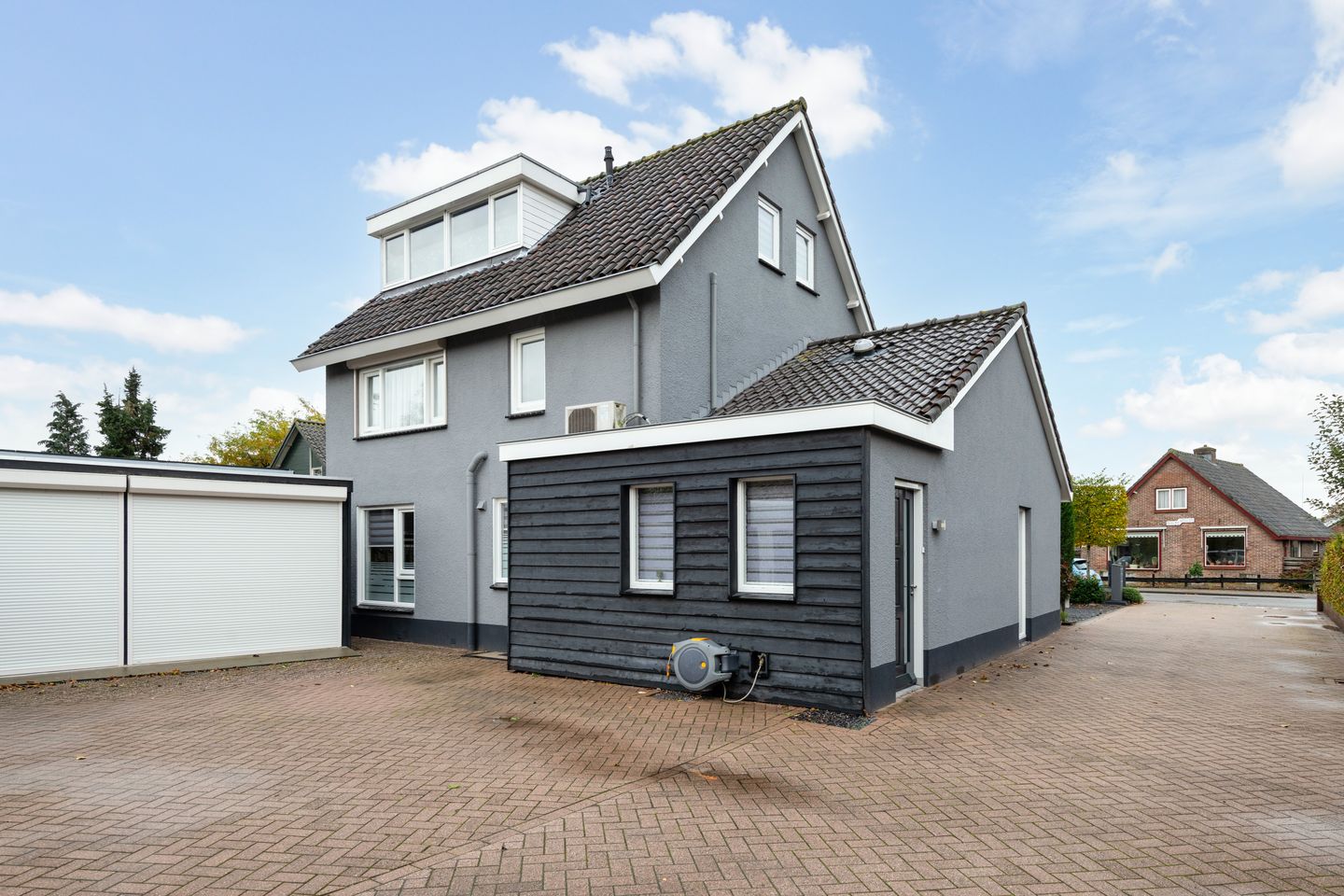 View photo 3 of Kerkstraat 91