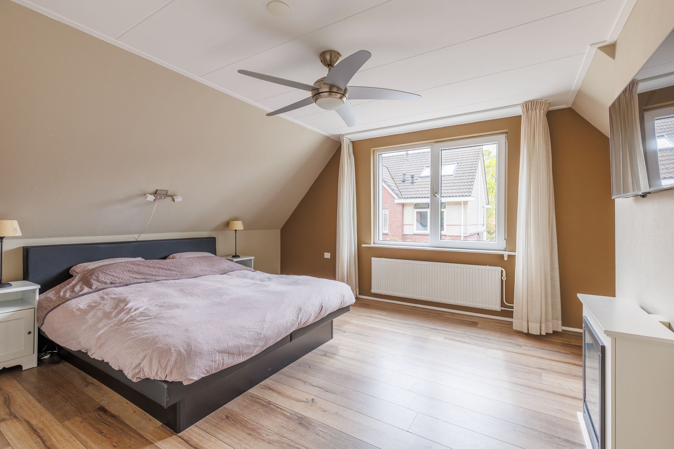 Foto 21 van Oranjestraat 16