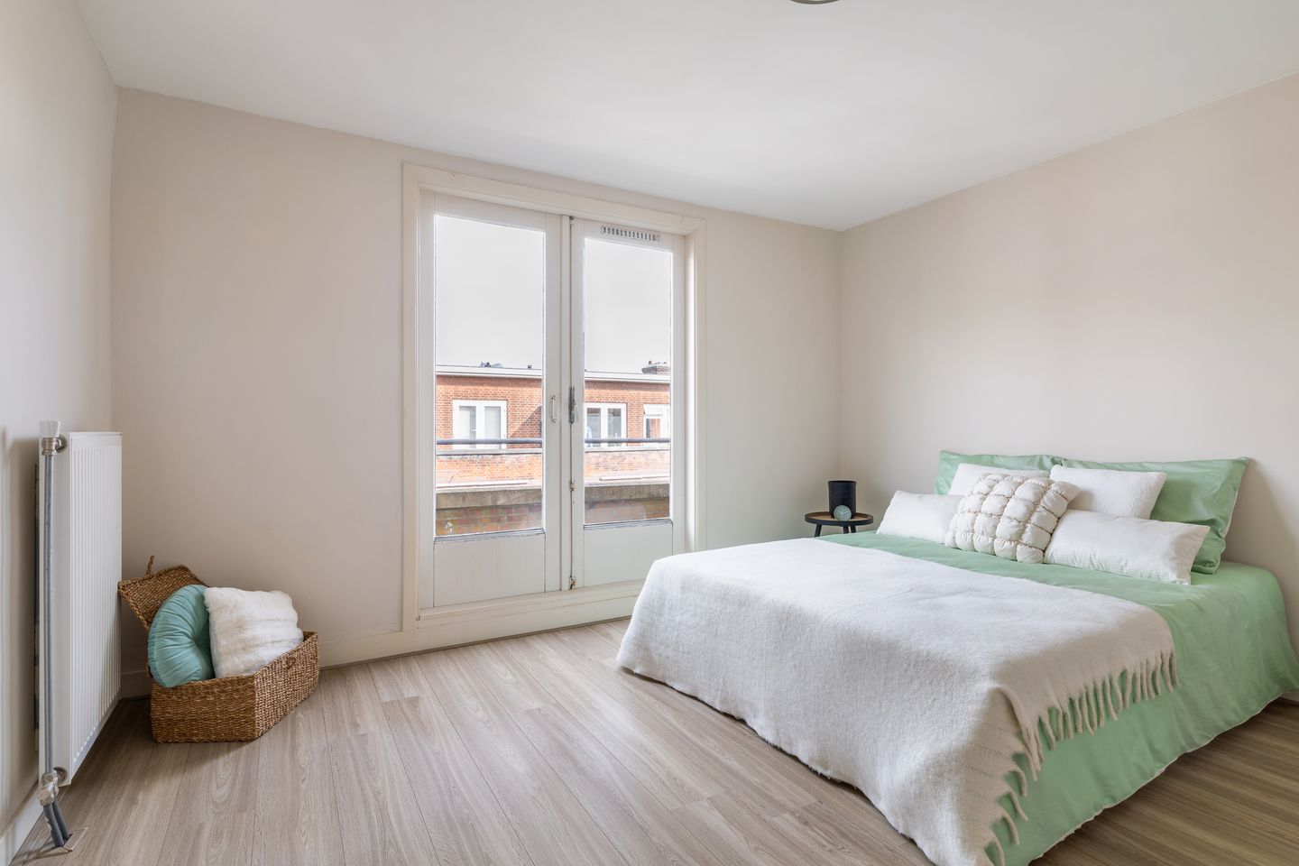 Photo 19 of Bisschopstraat 36-B02