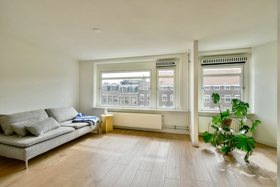 Foto 8 van Jan van Galenstraat 130-4