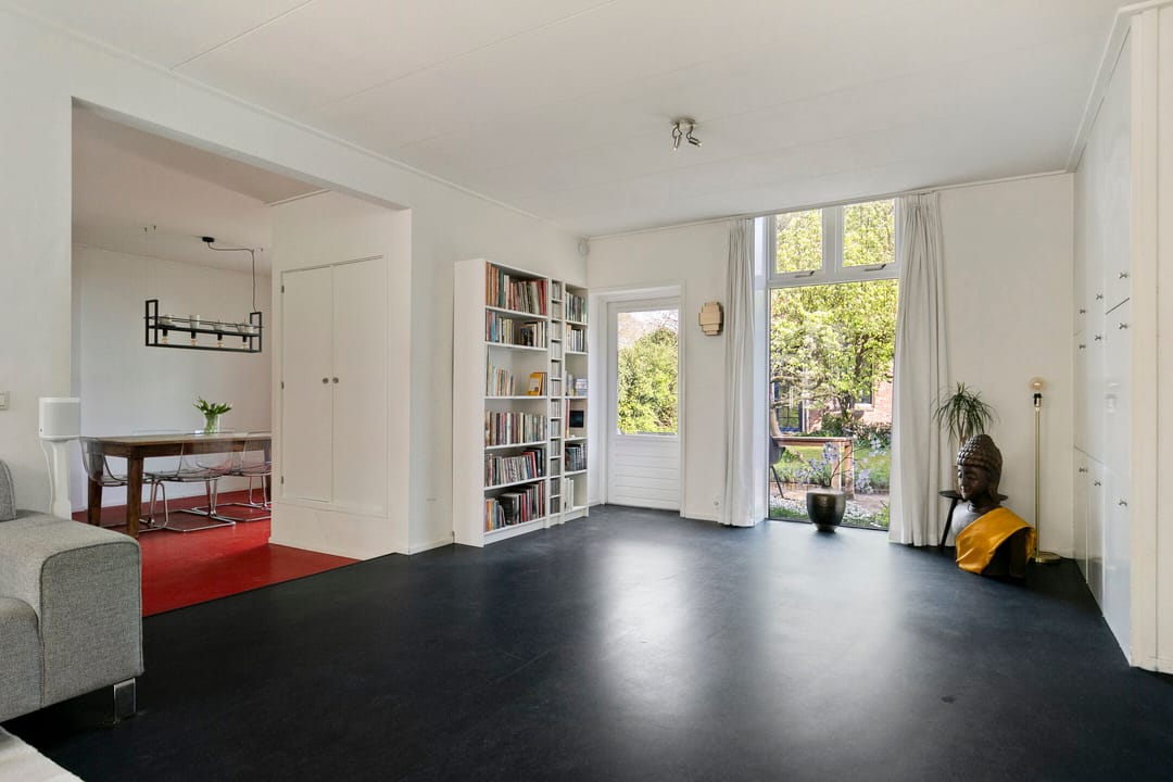 Photo 8 of Laarstraat 16