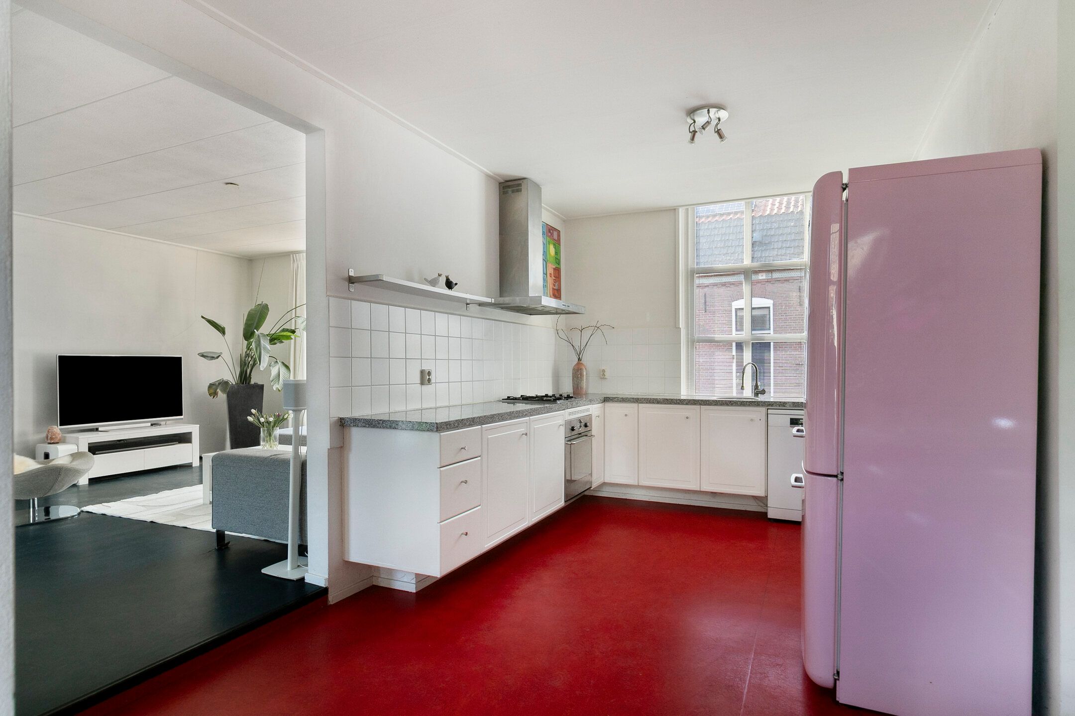Photo 12 of Laarstraat 16