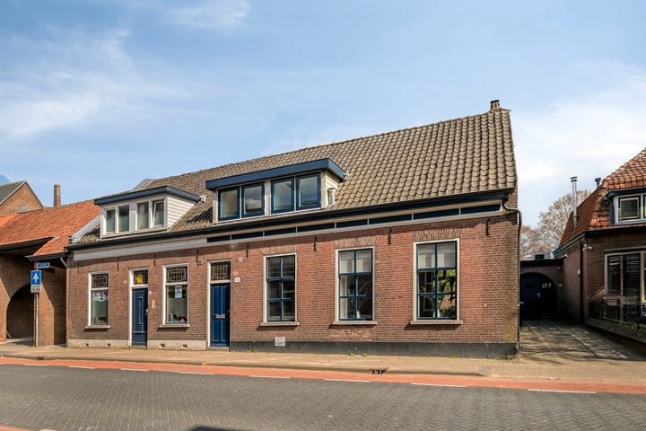 Photo 2 of Laarstraat 16
