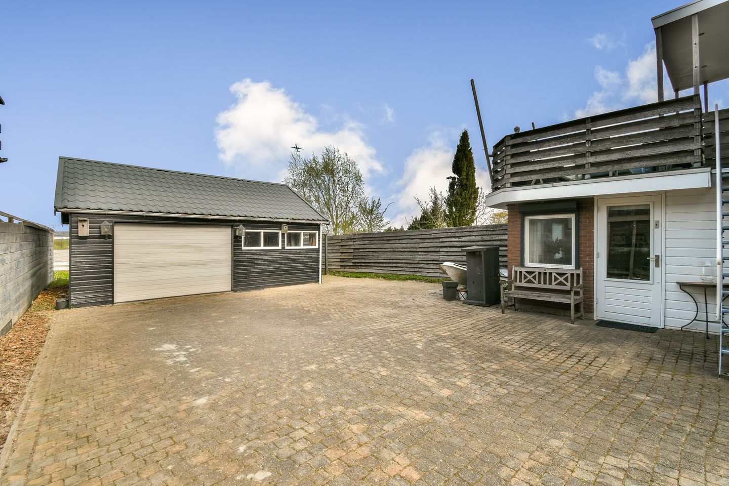 Photo 4 of Aalsmeerderdijk 120