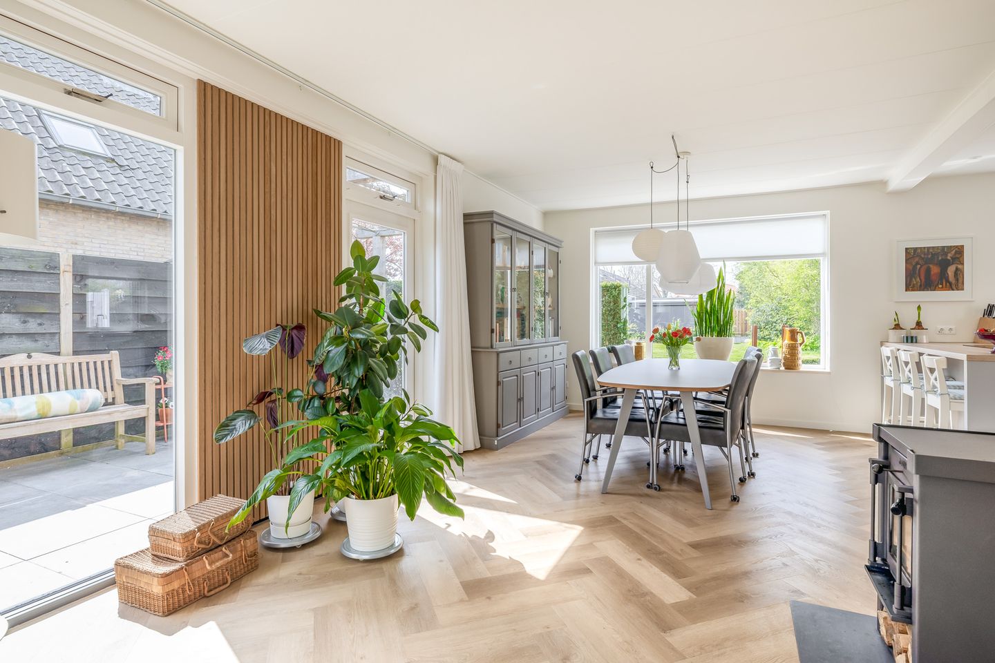 Foto 14 van Dennenlaan 42