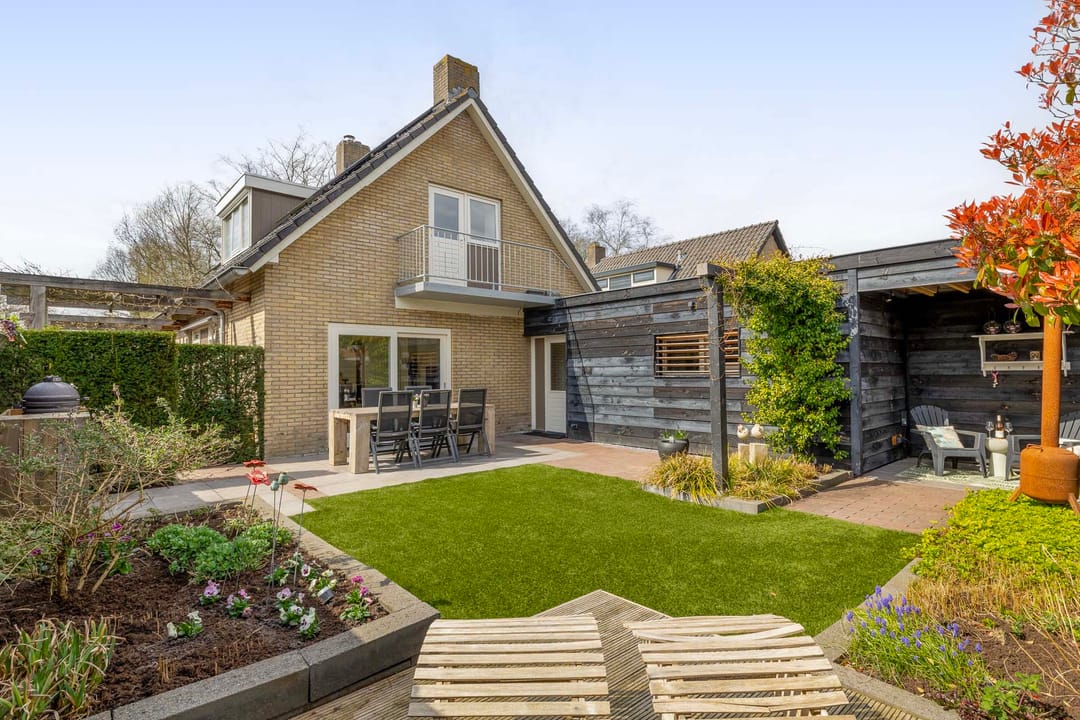 Foto 1 van Dennenlaan 42