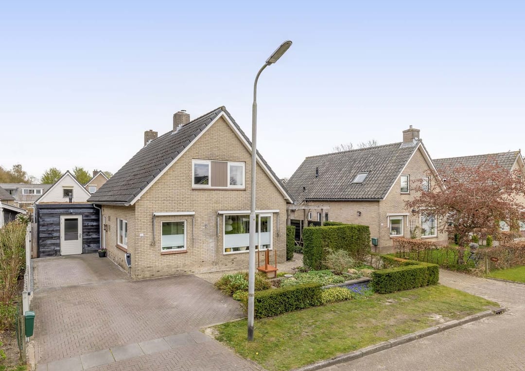 Foto 61 van Dennenlaan 42