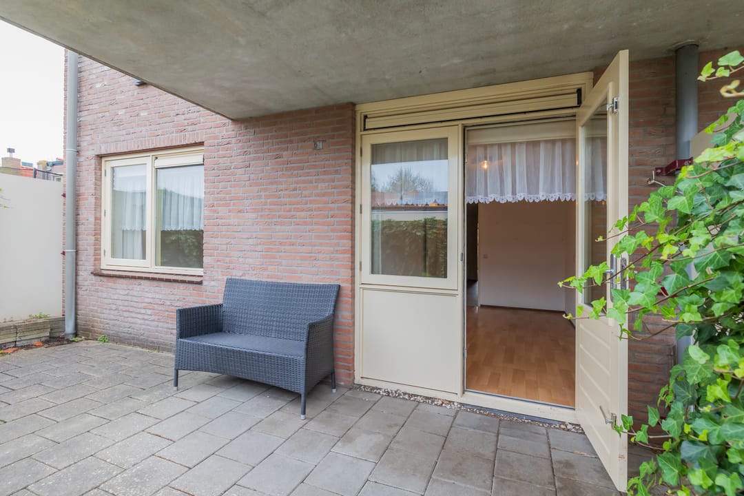 Ground floor apartment with garden and private garage near nature reserves — 26