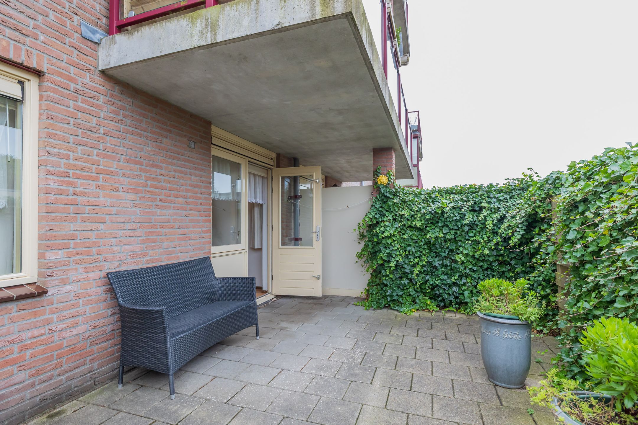 Ground floor apartment with garden and private garage near nature reserves — 27
