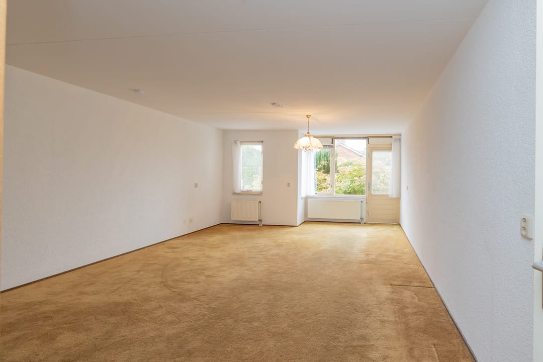 Ground floor apartment with garden and private garage near nature reserves — 16