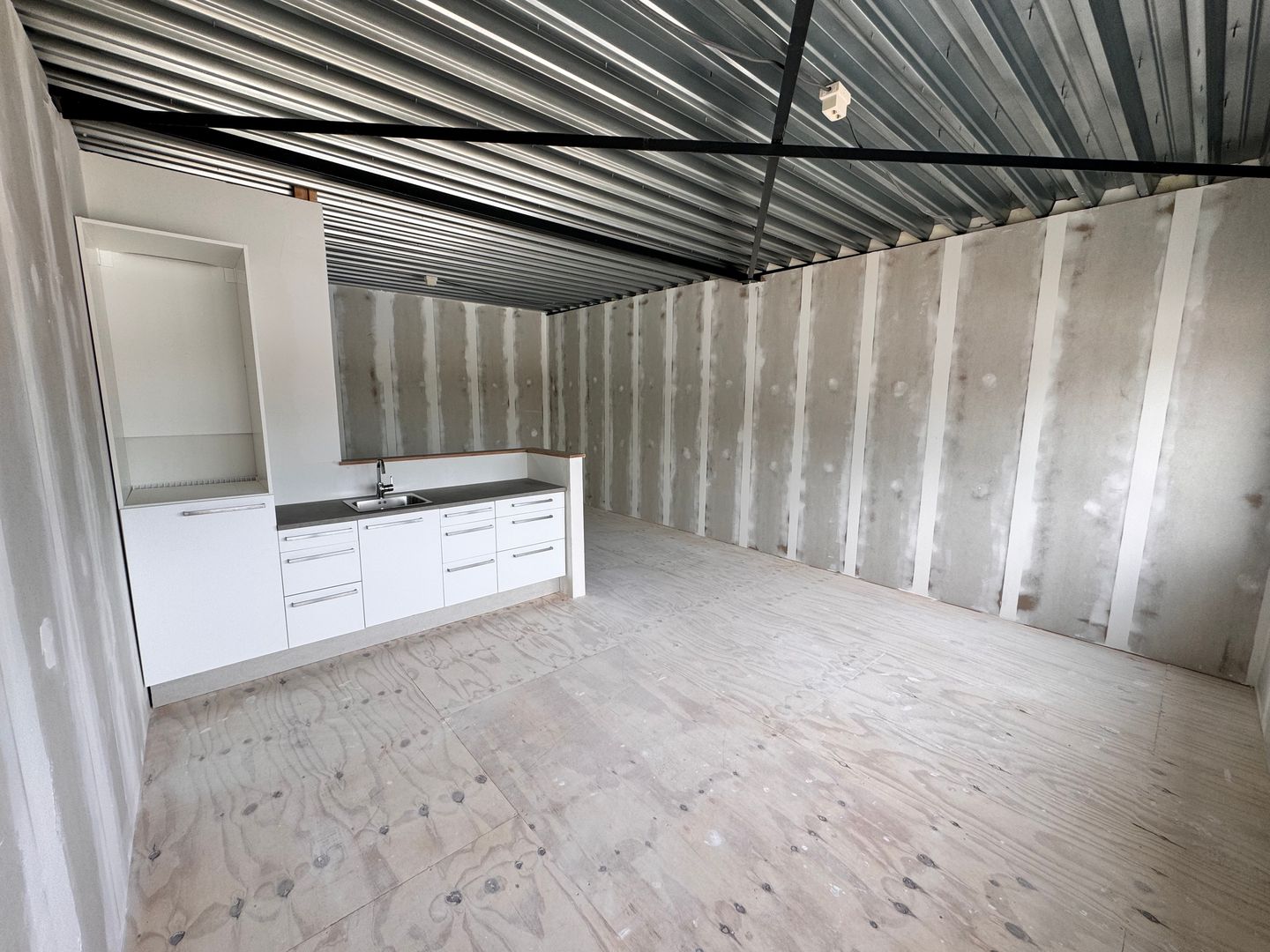 Bekijk foto 2 van Einsteinweg 68