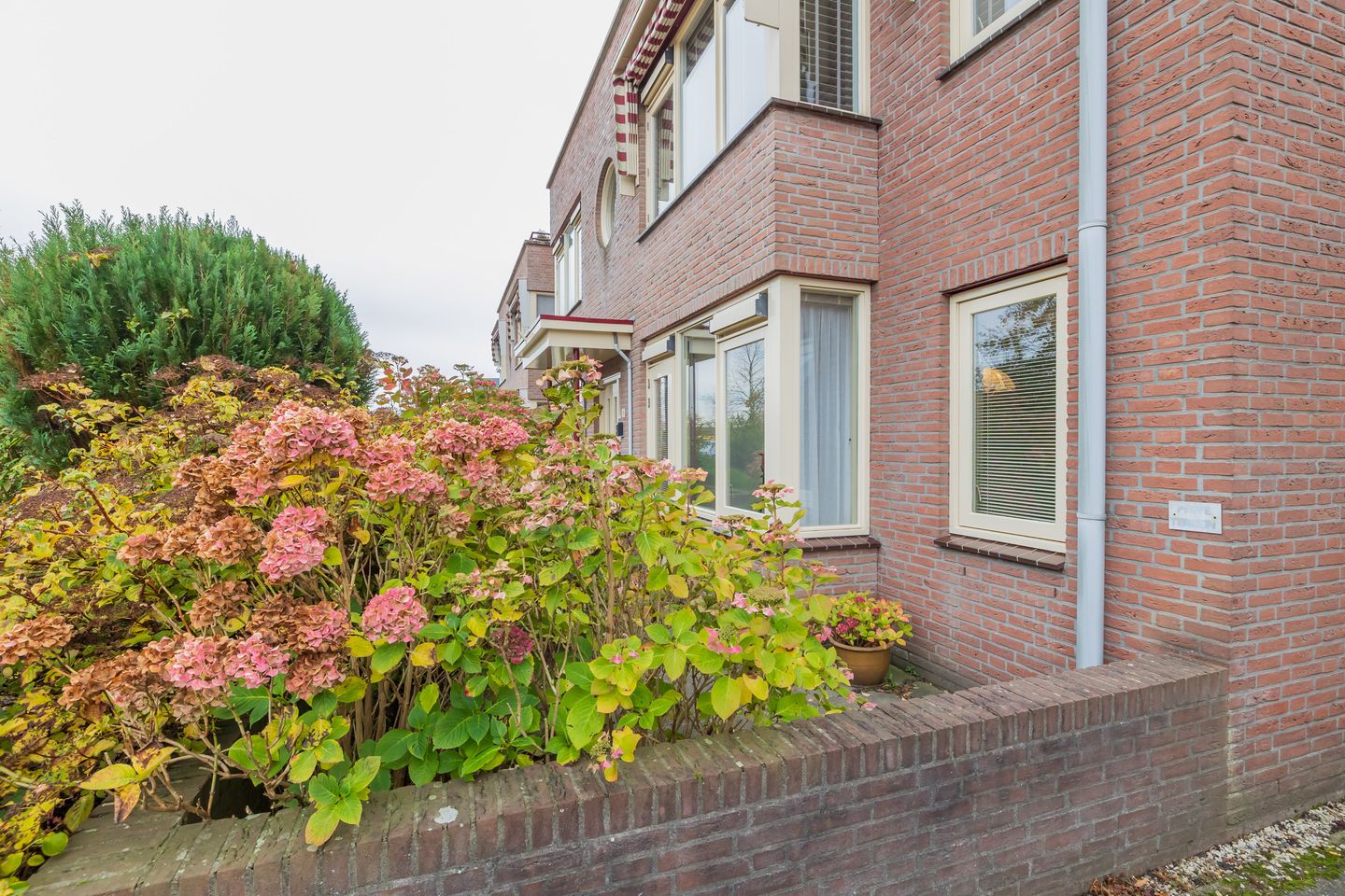 Ground floor apartment with garden and private garage near nature reserves — 34