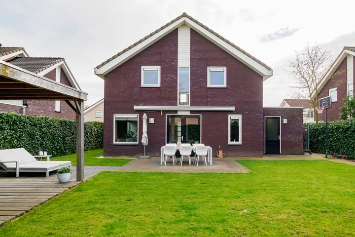 Photo 3 of Marenestraat 13