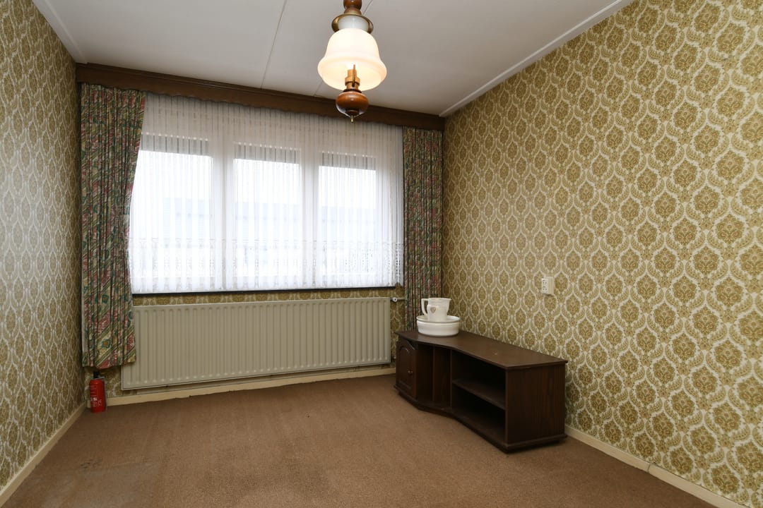 Spacious detached property with apartment and large plot in Echt — 17