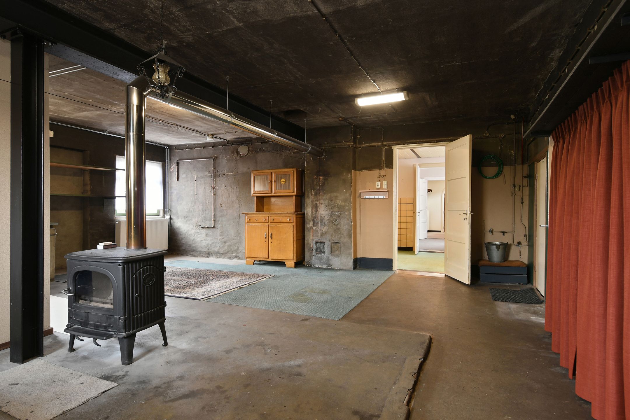 Spacious detached property with apartment and large plot in Echt — 21