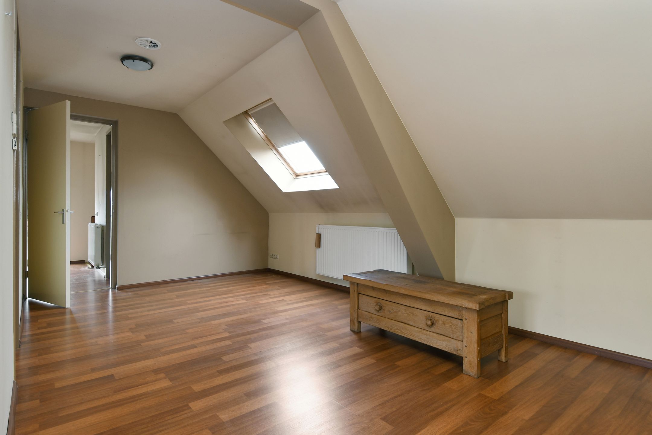 Spacious detached property with apartment and large plot in Echt — 24