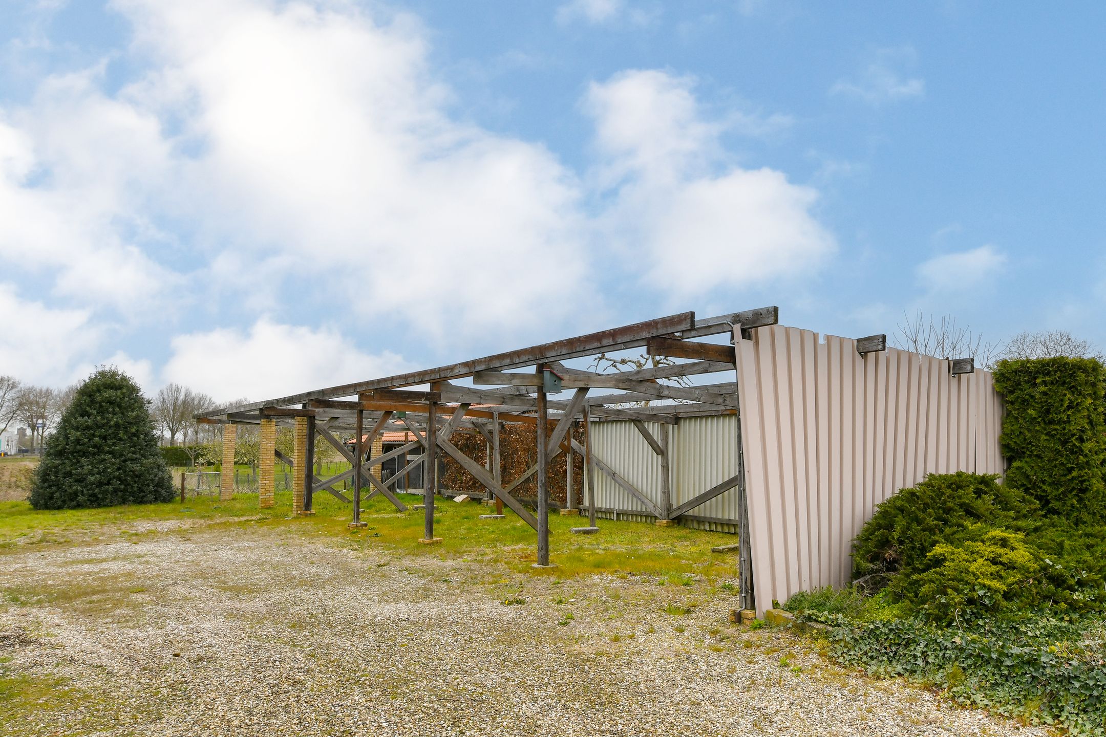 Spacious detached property with apartment and large plot in Echt — 36
