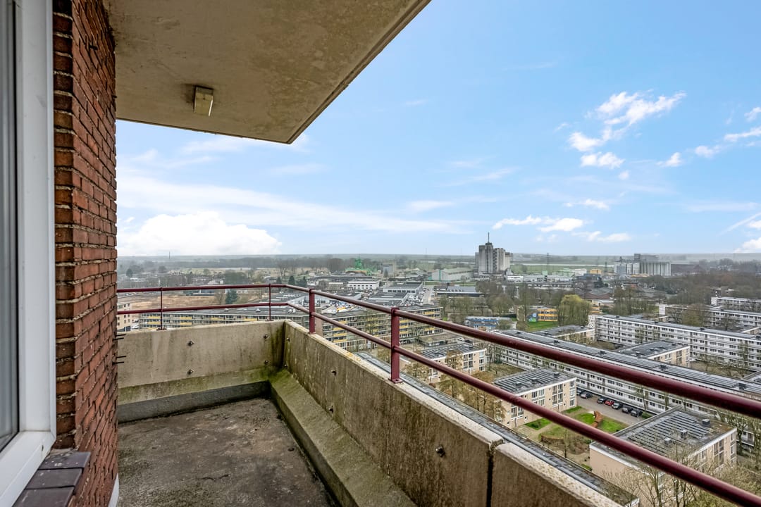 Photo 28 of Thorbeckestraat 272