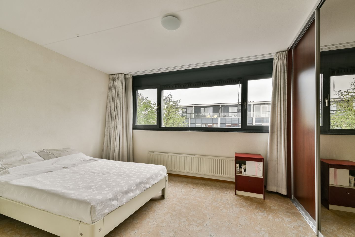 Photo 19 of A. Noordewier-Reddingiuslaan 207