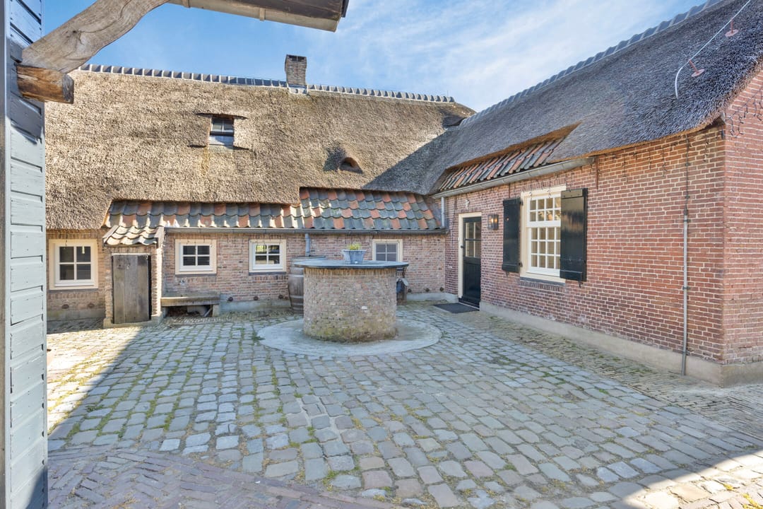 Photo 31 of Belversestraat 27-A
