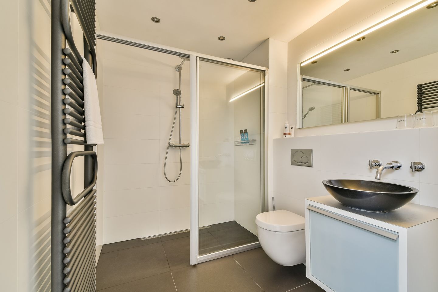 Photo 25 of A. Noordewier-Reddingiuslaan 207