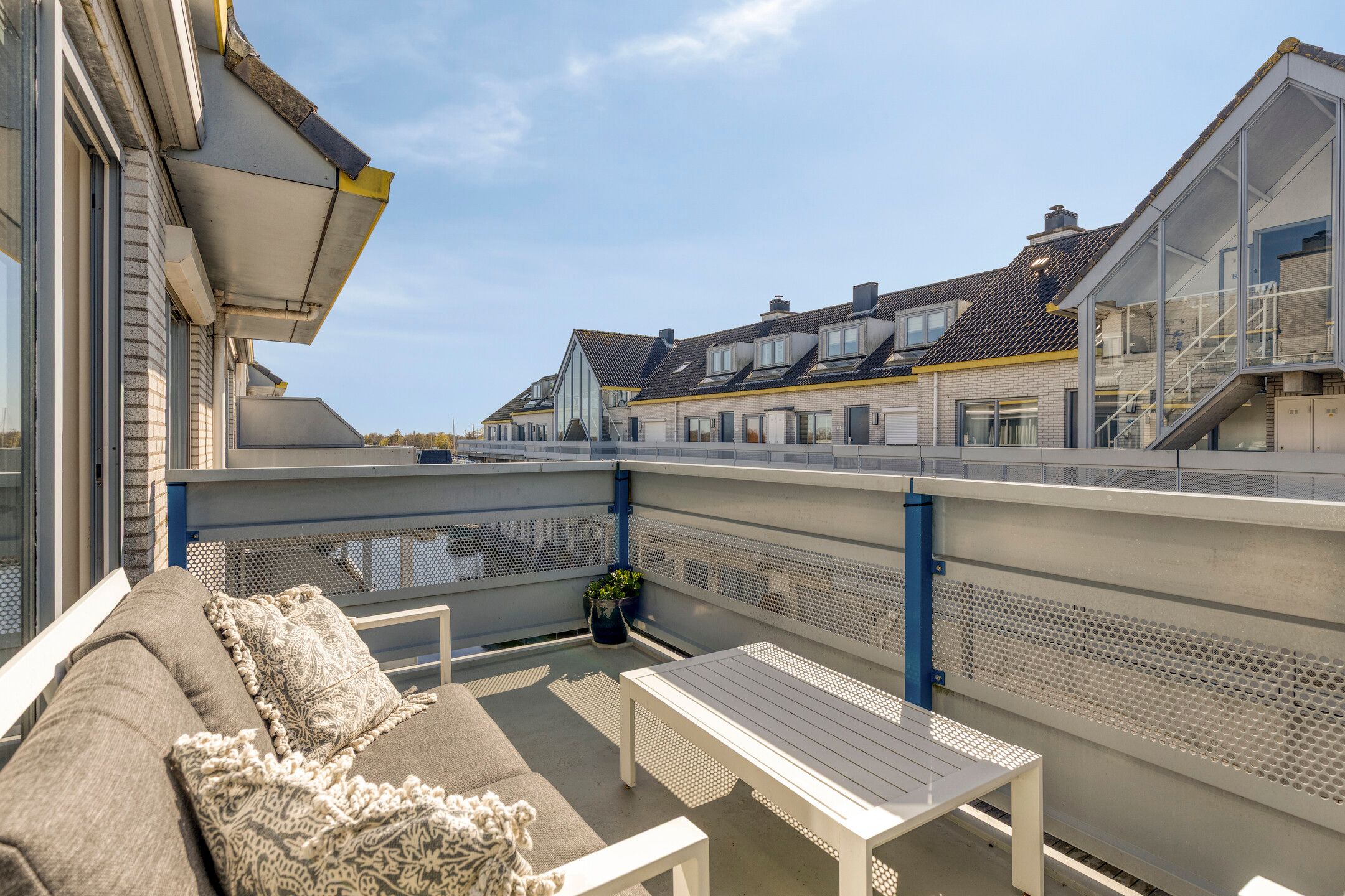 Photo 9 of Port Broclede 38