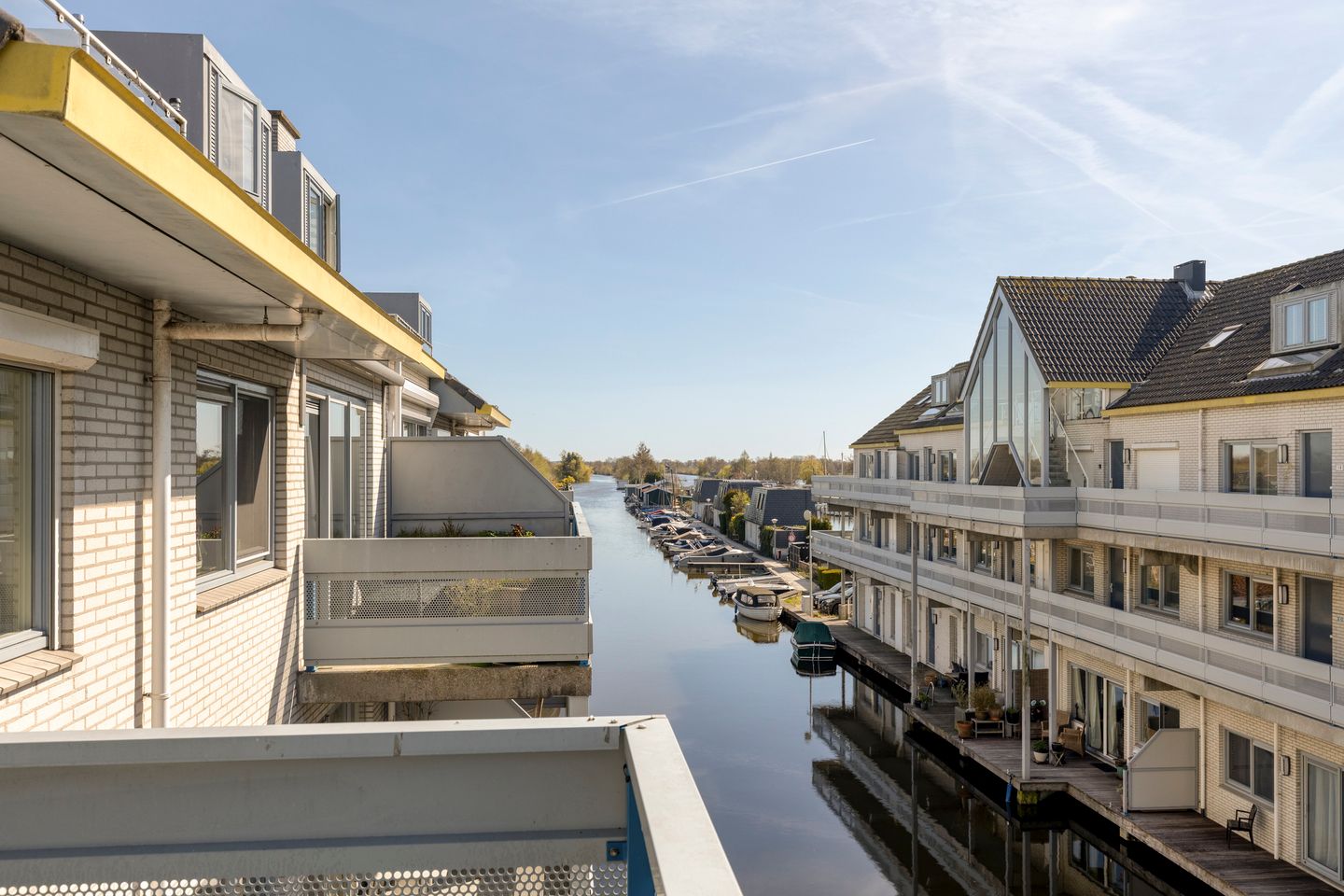 Photo 10 of Port Broclede 38