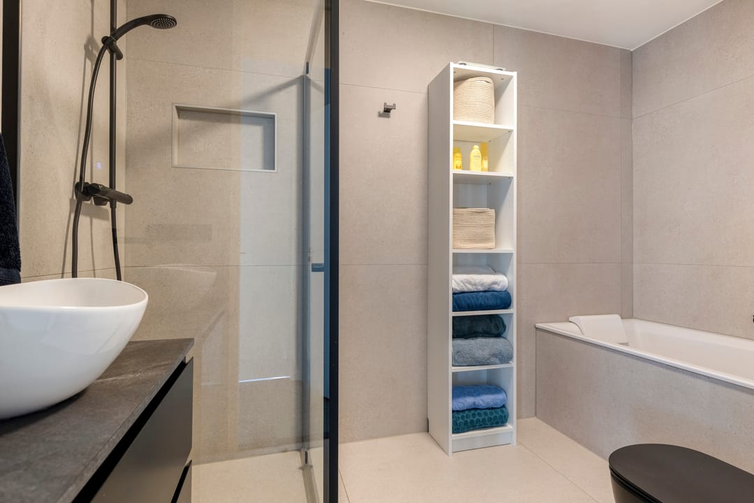 Photo 22 of Port Broclede 38