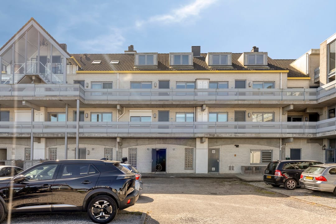 Photo 32 of Port Broclede 38