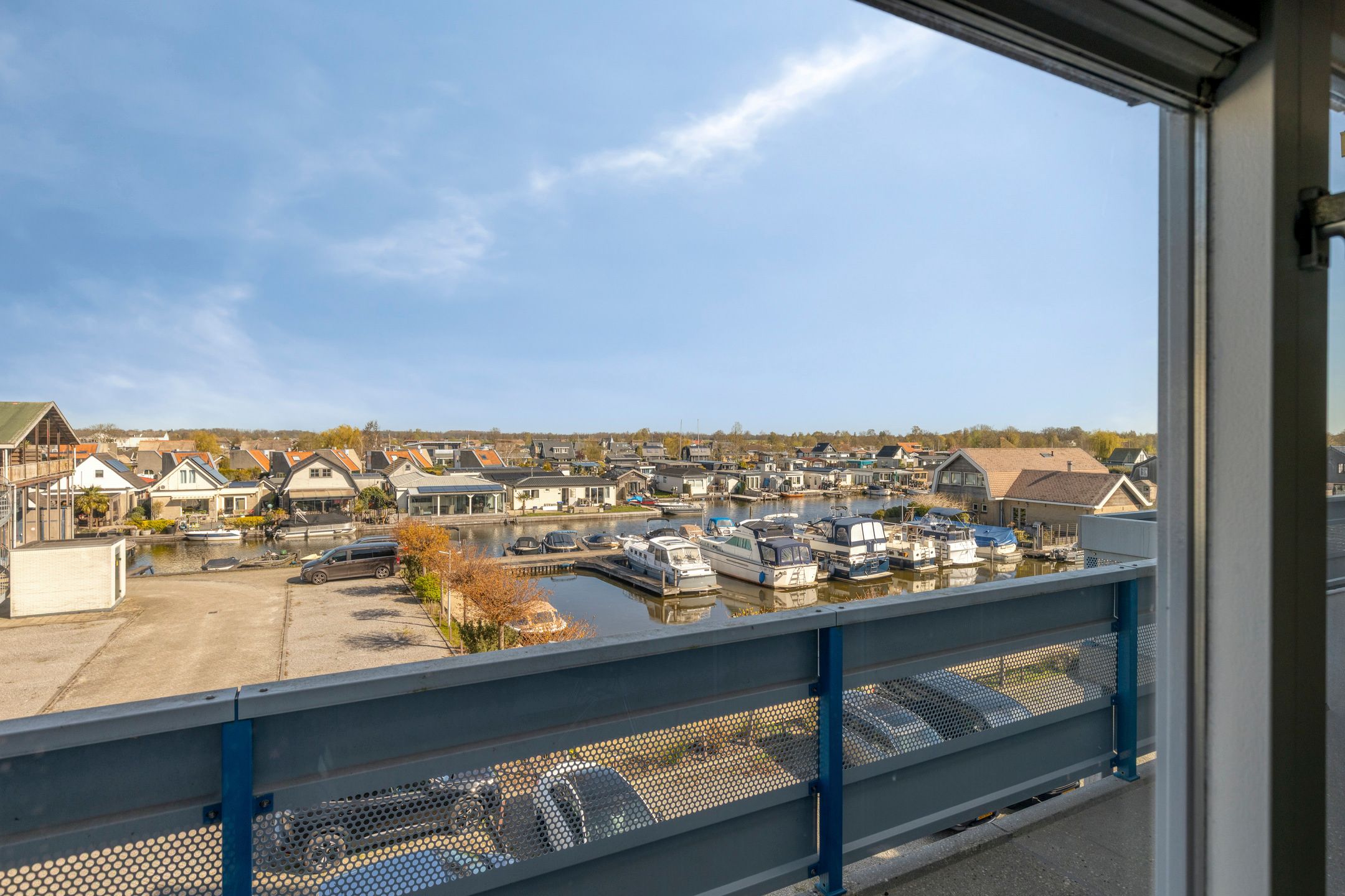 Photo 27 of Port Broclede 38